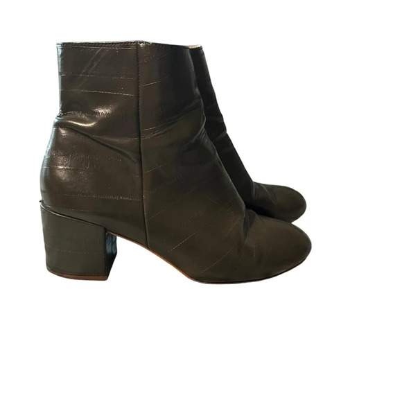 Urban Outfitters women's size 7 military green ankle boots - Picture 1 of 7